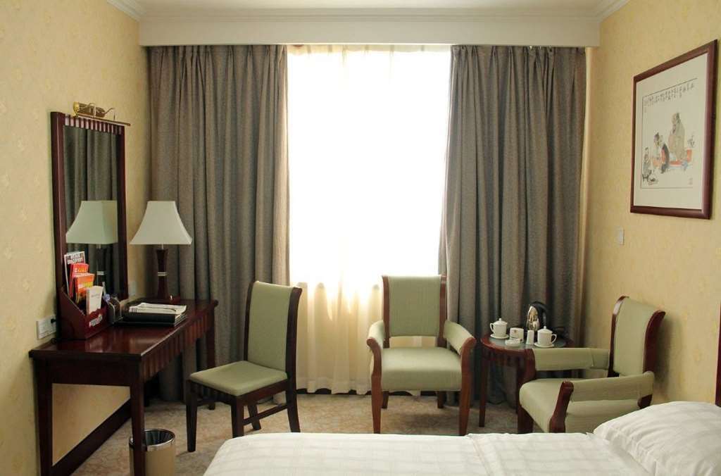 Weihaiwei Hotel Quarto foto