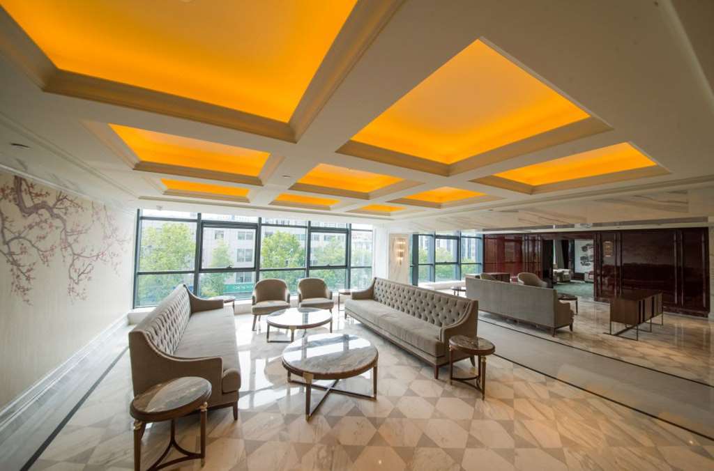 Weihaiwei Hotel Interior foto